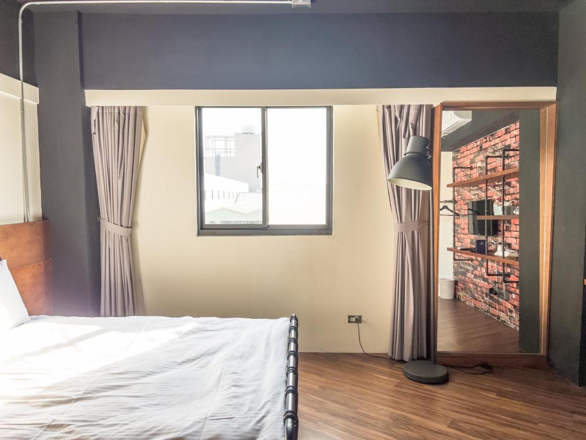 Apartament Tra旅宿 Taizhong Zewnętrze zdjęcie